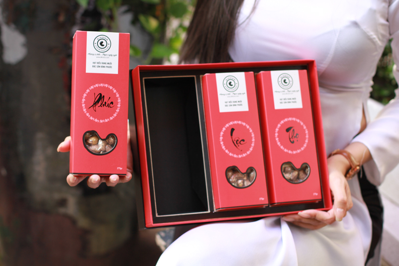 qua-tang-cao-cap-cho-khach-hang